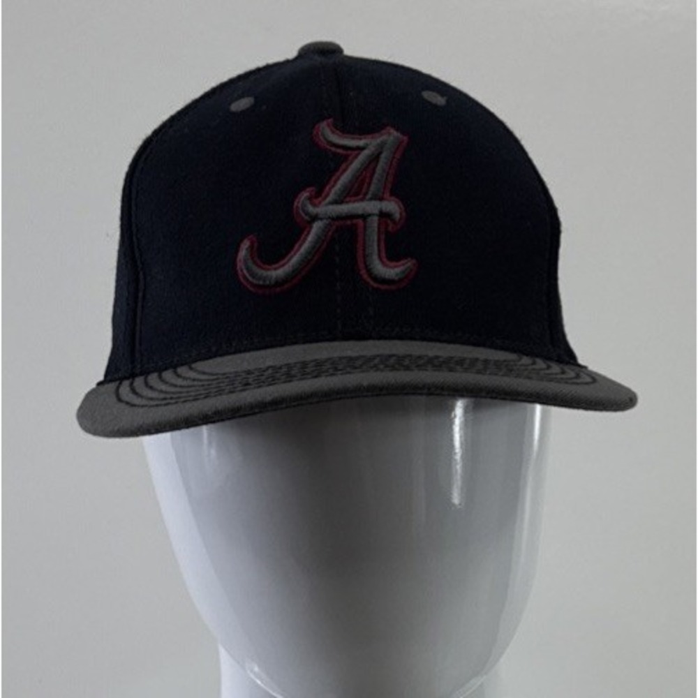 Alabama Crimson Tide Top Of The World NCAA Stretch Fitted Hat Black Grey 97071